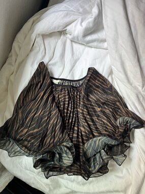 H&M Brown & Black animal print skirt